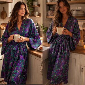 Victoria’s Secret Vintage Gold Label Green Purple Paisley Robe One Size